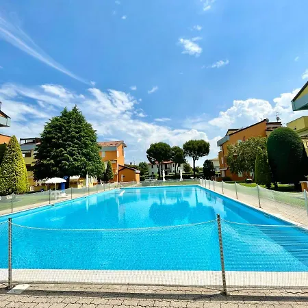 Apt 4 Garden Ville Sirmione *